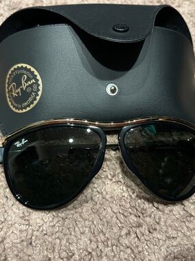 Ray-Ban olympian aviator